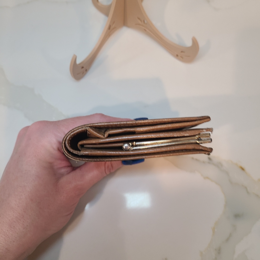 Celine Vintage Kisslock Tan and Brown  Wallet Fair - Picture 7 of 11